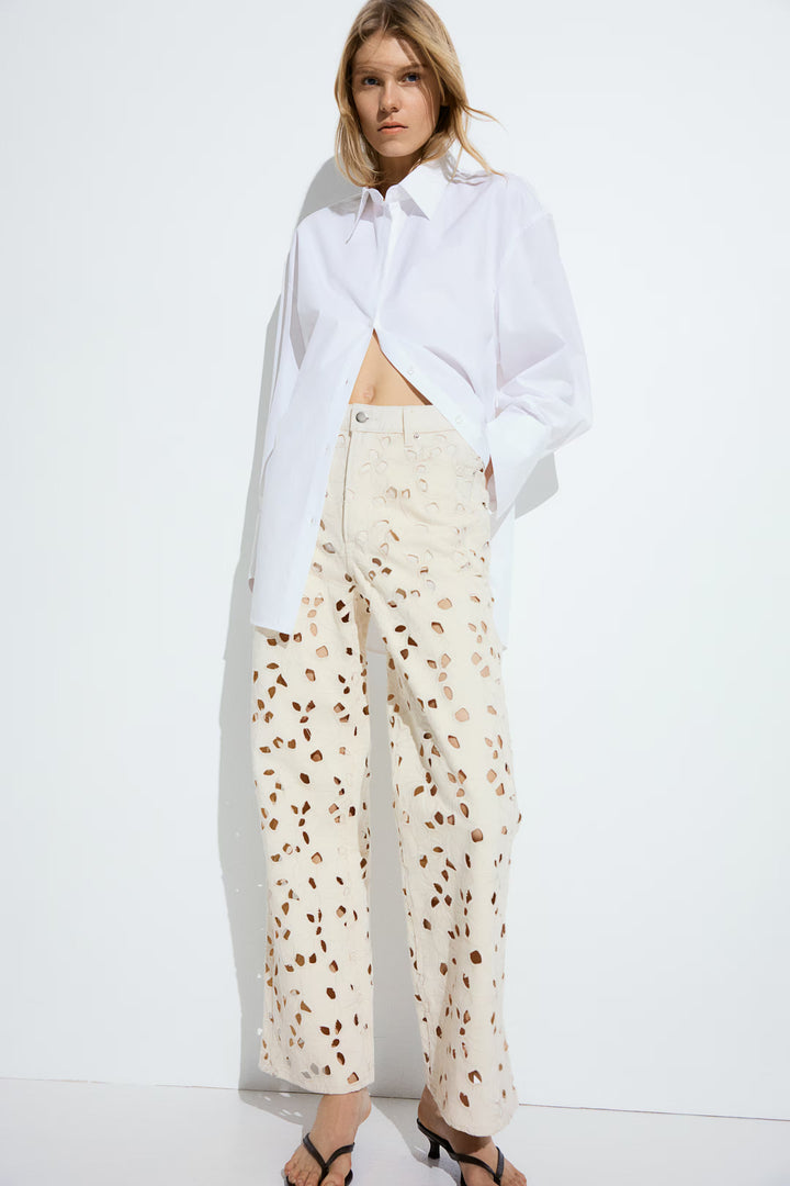 Geneve | Cut Out Jeans